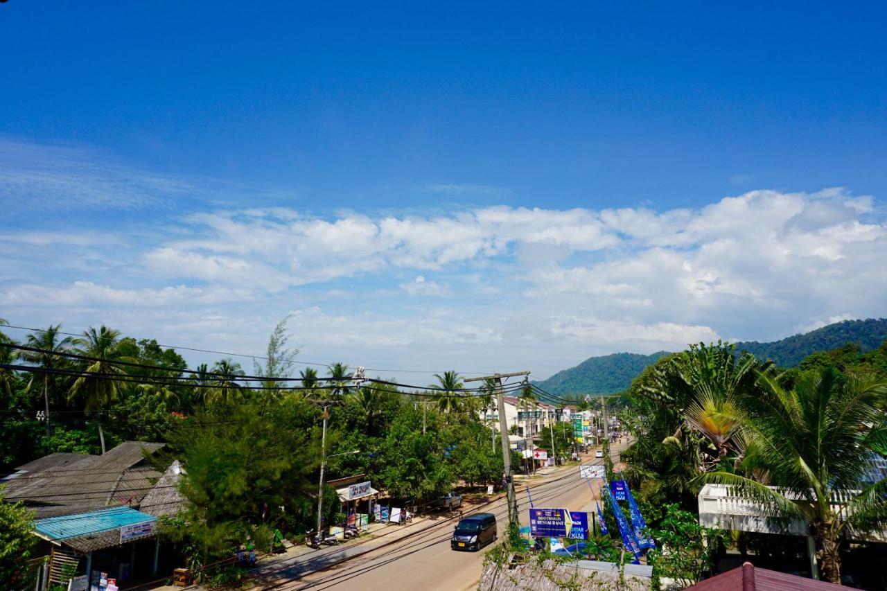 Lom La Lanta Hotel Ko Lanta Exterior foto